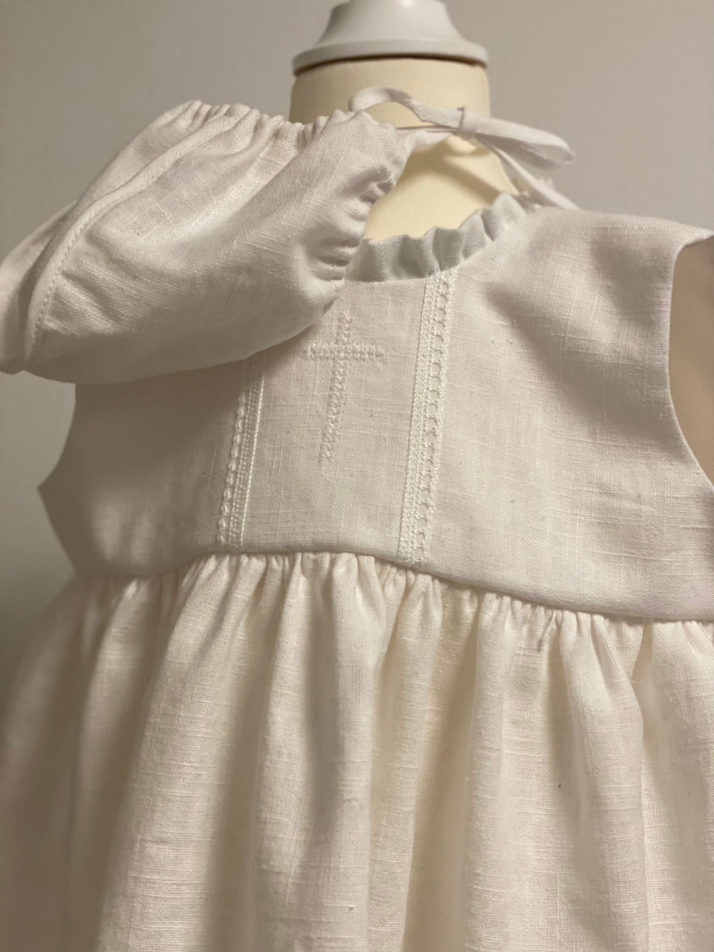 Taufkleid Ärmellos "mit Kreuz" Gr 62/68