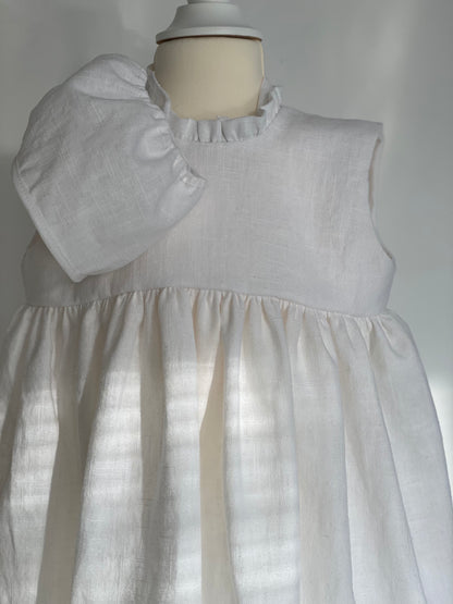 Taufkleid "schlichte Eleganz" ohne Ärmel Gr 62/68